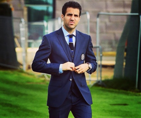 Top 10 ‘nam thần’ của làng bóng đá thế giới: Ronaldo ‘ngồi mâm trên’ Messi - Ảnh 8.