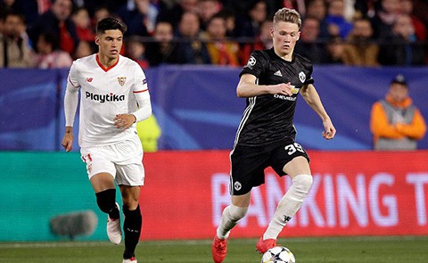 McTominay nghe lời Mourinho, đã chọn đội tuyển để bắt đầu sự nghiệp quốc tế - Ảnh 1.