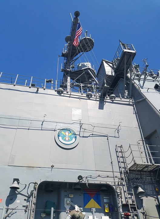 [Cận cảnh] Vũ khí và cabin chỉ huy của tuần dương hạm hộ tống tàu sân bay USS Carl Vinson - Ảnh 7.