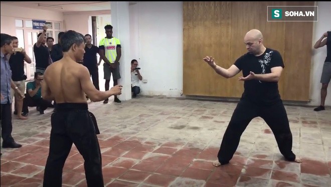 Cao thủ người Việt truyền “bí kíp” giúp Flores hạ nhà vô địch boxing - Ảnh 2.