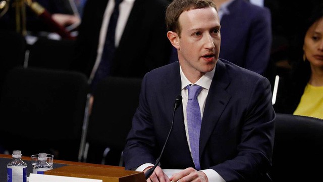  Vì sao Mark Zuckerberg dễ dàng thoát hiểm sau 5 tiếng điều trần tại Thượng viện Mỹ?  - Ảnh 1.