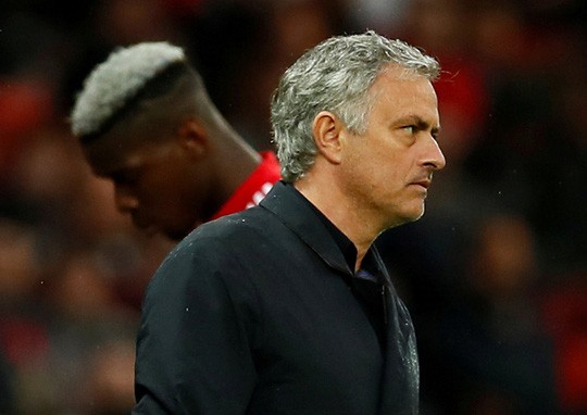 Mourinho nói gì khi M.U dâng cúp sớm cho Man City? - Ảnh 3.