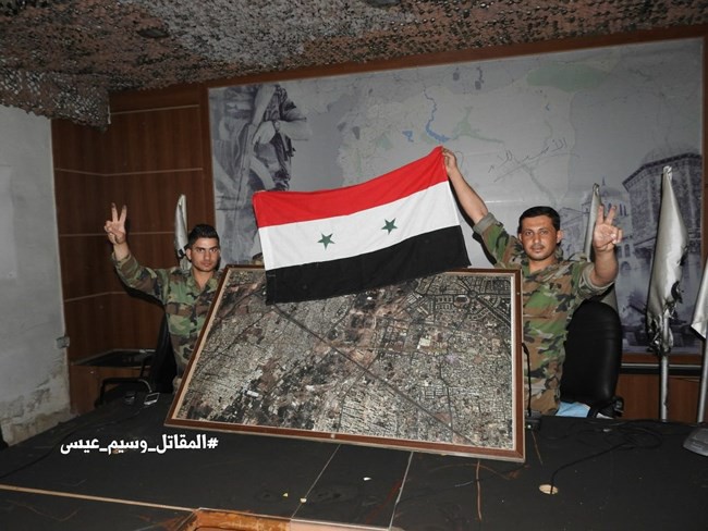 Sốc trước nhà tù “tử thần” và trung tâm chỉ huy thánh chiến ở tử địa Douma, Syria - Ảnh 7.