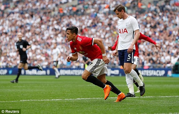 Đối đầu rực lửa, Man United hùng dũng vượt Tottenham, vào Chung kết FA Cup - Ảnh 9.
