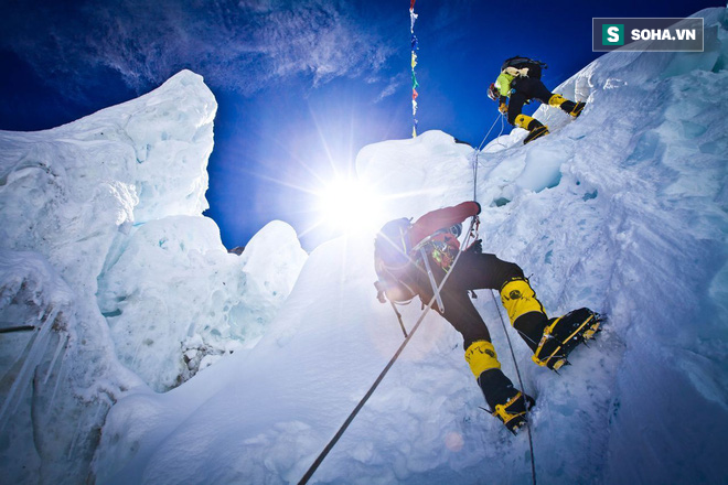 Hai cách để chết trên Everest - tử địa lộ thiên lớn nhất hành tinh - Ảnh 2.