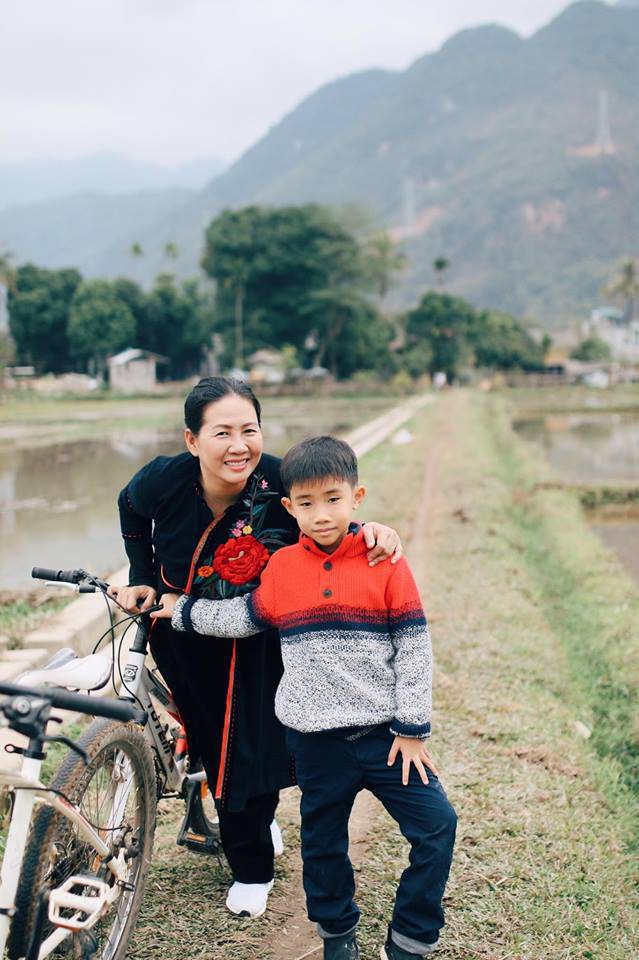  Nữ Giám đốc làm mẹ đơn thân tiếp tục gây bão MXH khi chia sẻ quan điểm: Sự nuông chiều của cha mẹ tạo nên những đứa con vô ơn  - Ảnh 3.