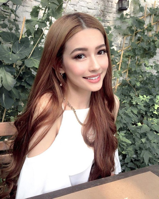 Cô gái gốc Việt khiến dân tình phát ghen vì xinh như công chúa tóc mây lại có người yêu đẹp trai như hoàng tử - Ảnh 9.
