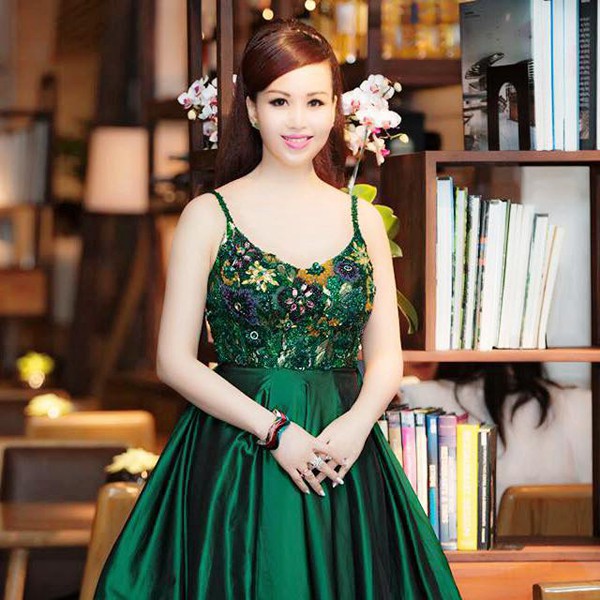 Hoa hậu Việt Nam biết 5 thứ tiếng được Lại Văn Sâm mai mối lấy chồng Tây - Ảnh 5.