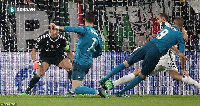 Không phải cú ngả bàn đèn, đây mới là hình ảnh làm Ronaldo cảm động nhất trước Juventus - Ảnh 1.