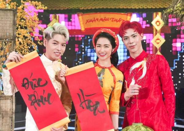 Góc khuất đằng sau một Hòa Minzy lầy lội: Sống tẻ nhạt, dễ cáu và không thích rượu bia - Ảnh 1.