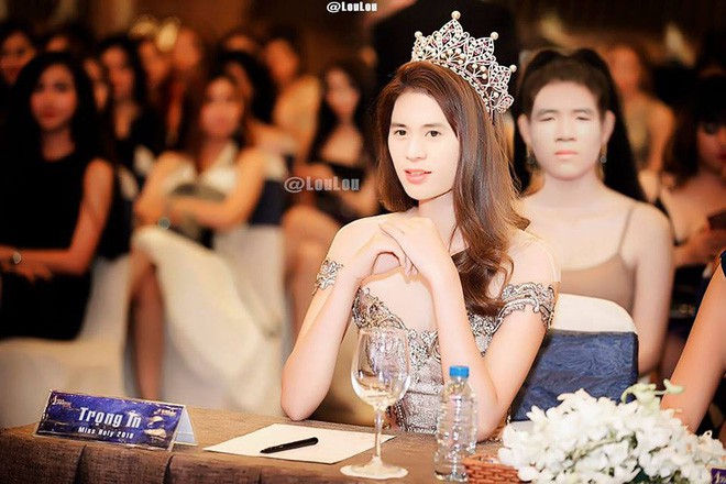 Biết Văn Toàn U23 là một V.I.P, fan photoshop giúp anh chàng thoả nguyện làm thành viên thứ 6 của Big Bang - Ảnh 8. Biết Văn Toàn U23 là một V.I.P, fan photoshop giúp anh chàng thoả nguyện làm thành viên thứ 6 của Big Bang - Ảnh 8.