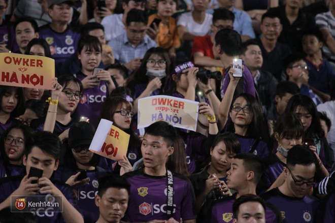 Fandom quốc dân của U23 Việt Nam hừng hực khí thế cổ vũ cho đại chiến Hà Nội - HAGL - Ảnh 7.