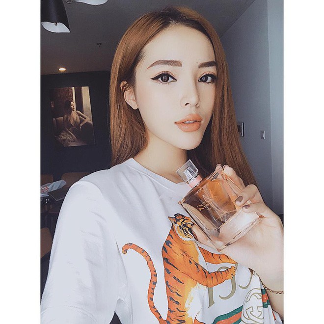 Những người đẹp Vbiz đang mải miết chạy đua với mốt cằm dài nhọn hoắt - Ảnh 20.