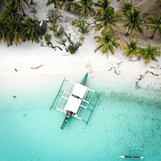 Coron - đảo thiên đường đẹp không thua Maldives của Philippines - Ảnh 3.