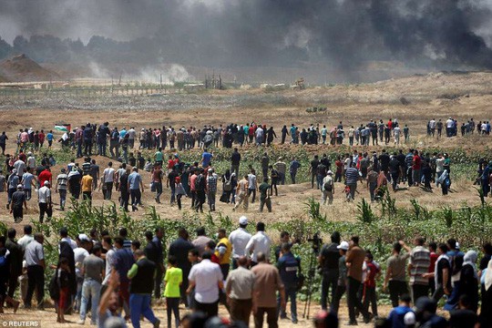 Jerusalem căng thẳng, hàng chục người Palestine thiệt mạng ở Gaza - Ảnh 3.