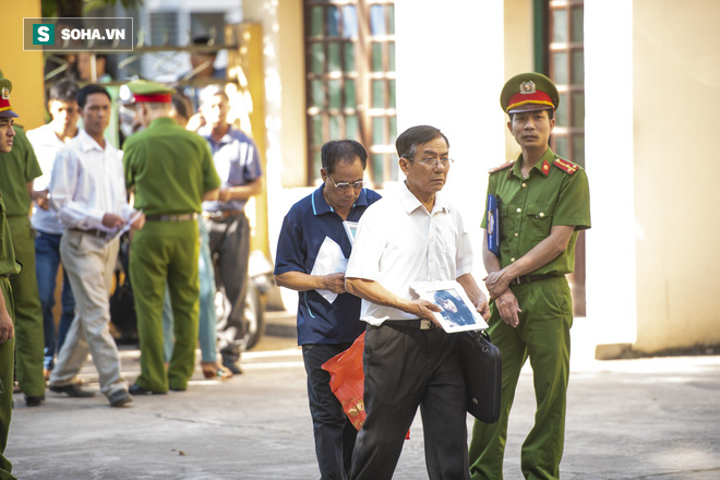 Chủ tọa vụ xử BS Hoàng Công Lương: Tòa triệu tập 2 lần ông Trương Quý Dương vẫn không có mặt! - Ảnh 3.