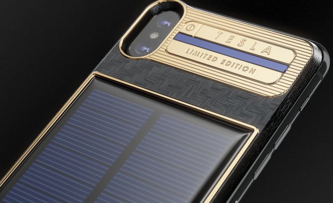 Xuất hiện iPhone X Tesla giá gần tỷ đồng, có pin mặt trời lướt web cả ngày không lo hết - Ảnh 2.