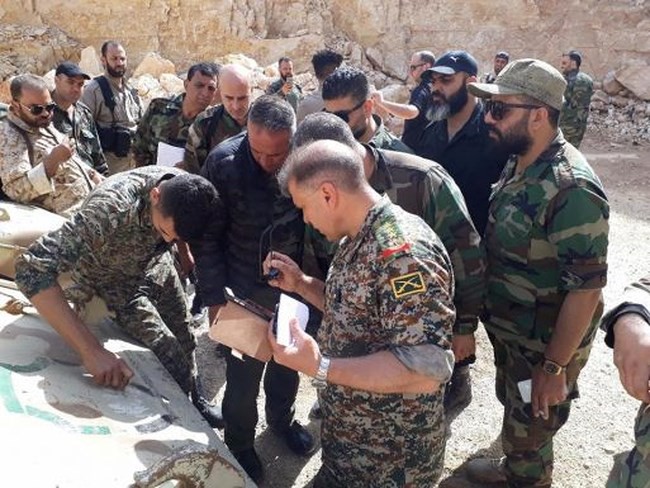 Quân đội Syria chiếm giữ kho vũ khí khủng và tên lửa đạn đạo của phe thánh chiến ở Qalamoun - Ảnh 4.