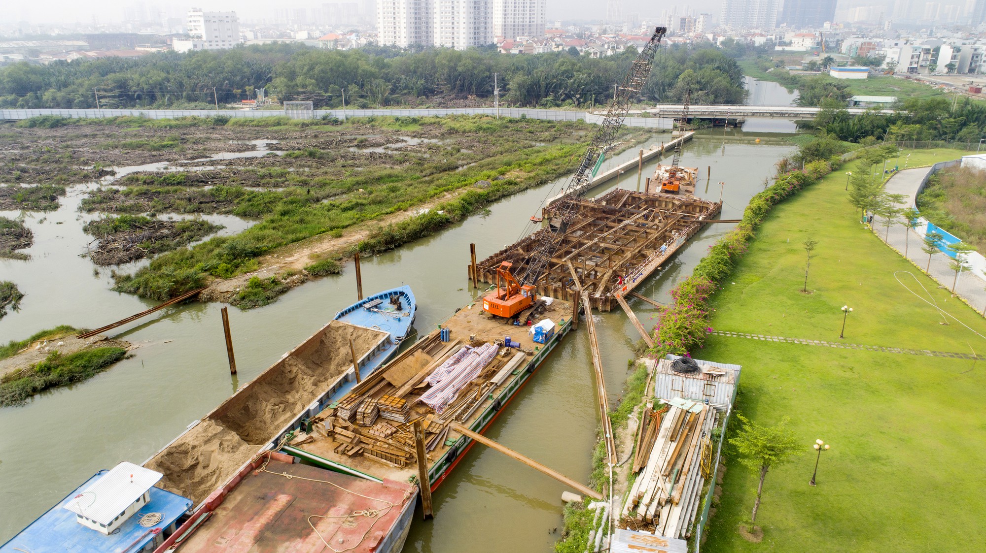 Cận cảnh dự án chống ngập 10.000 tỷ đồng ở Sài Gòn dừng thi công - Ảnh 11.