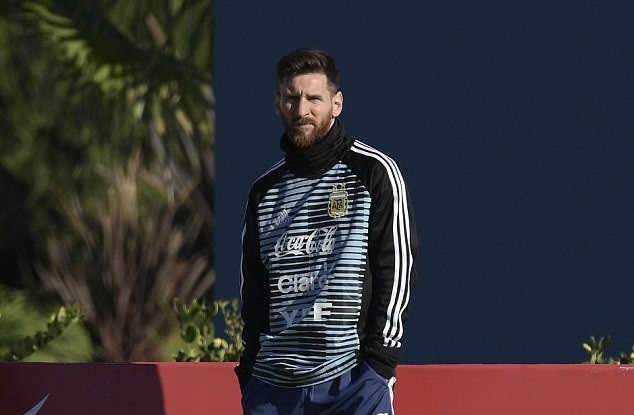 Messi lên tuyển Argentina, tập luyện cho mục tiêu dang dở 4 năm trước - Ảnh 1.