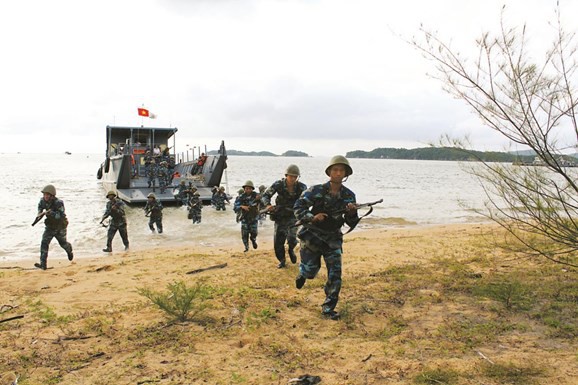 Huấn luyện làm chủ vũ khí, trang bị hải quân - Ảnh 2.