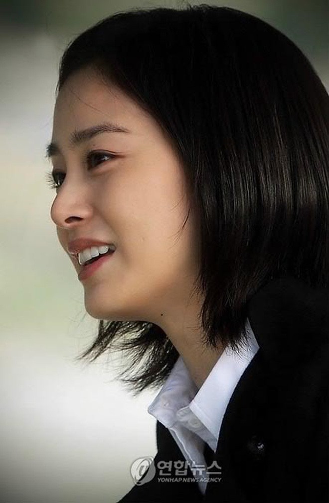  Góc nghiêng của dàn quốc bảo nhan sắc xứ Hàn: Đẹp như Song Hye Kyo, Lee Young Ae có đánh bại được Han Ga In?  - Ảnh 3.