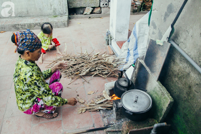 Hạnh phúc không lời của cô gái 30 tuổi mắc kẹt trong cơ thể trẻ lên 3, lớn lên và già đi trên tay mẹ  - Ảnh 25.