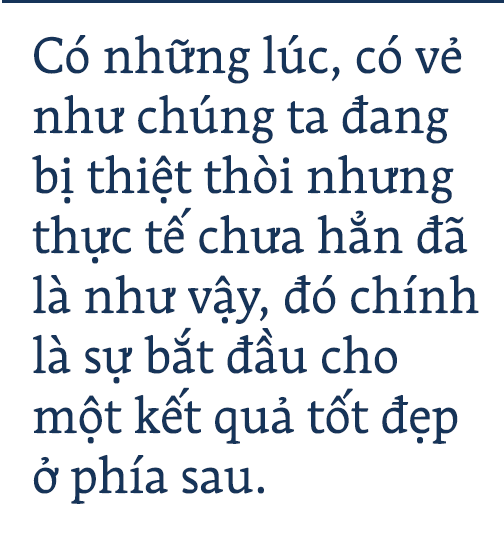 Lỡ tay mất thêm tiền mua vé, đến ngày bay, người đàn ông mới nhận ra trong họa có phúc - Ảnh 4.