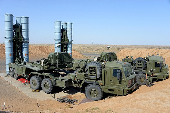 Mỹ bao vây tên lửa S-400 Nga ở Ấn Độ: Cảnh báo nặng tay - Ảnh 1.