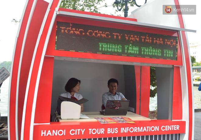 Chính thức khai trương tuyến xe buýt hai tầng mui trần đầu tiên ở Hà Nội: Giá vé 300.000/4h - Ảnh 3.