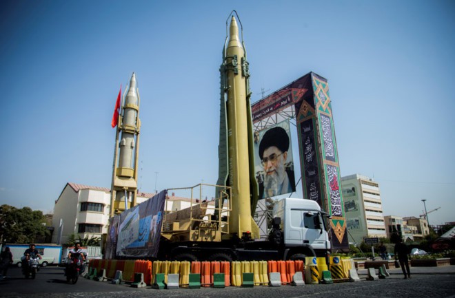 Mỹ rút khỏi thỏa thuận hạt nhân: Kịch bản Iran ra đòn quân sự đa diện? - Ảnh 1.