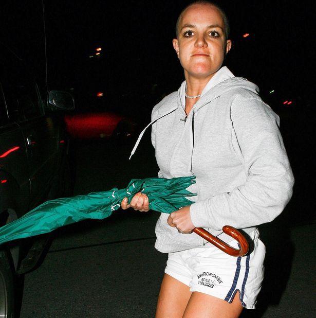 Britney Spears: Cú khủng hoảng tồi tệ nhất lịch sử showbiz và một cuộc đời khác ở tuổi 35 - Ảnh 6.