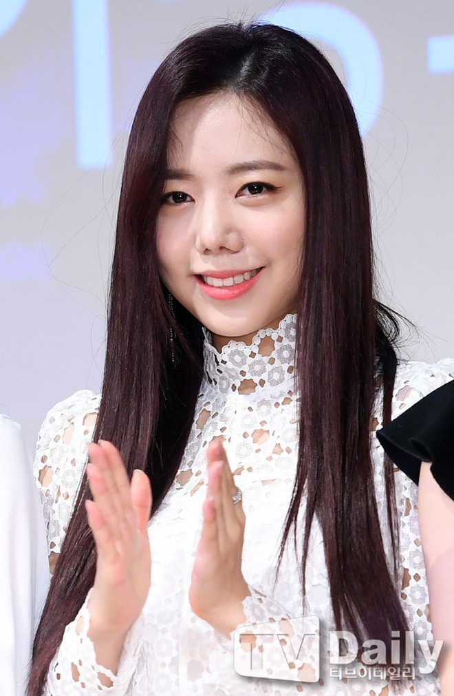 Những kiểu chi&ecirc;u tr&ograve; PR g&acirc;y sốc trong showbiz H&agrave;n: Phẫu thuật thẩm mỹ xấu để quảng b&aacute;, dựa hơi v&agrave; đ&oacute;ng vai nạn nh&acirc;n - Ảnh 1.