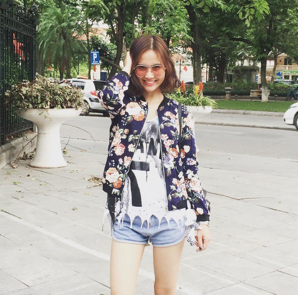 Sự thay đổi của các hotgirl sau khi lấy chồng đại gia: Từ cô nàng kẹo ngọt đến phu nhân sang chảnh - Ảnh 35. Sự thay đổi của các hotgirl sau khi lấy chồng đại gia: Từ cô nàng kẹo ngọt đến phu nhân sang chảnh - Ảnh 35.