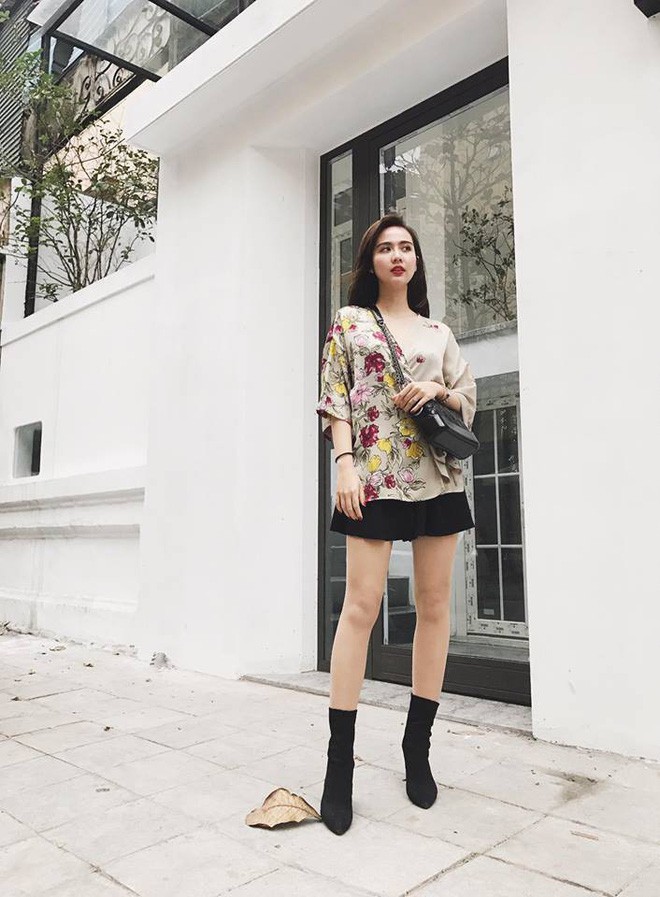 Sự thay đổi của các hotgirl sau khi lấy chồng đại gia: Từ cô nàng kẹo ngọt đến phu nhân sang chảnh - Ảnh 43. Sự thay đổi của các hotgirl sau khi lấy chồng đại gia: Từ cô nàng kẹo ngọt đến phu nhân sang chảnh - Ảnh 43.