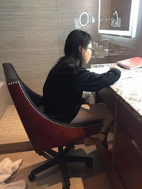 Phương Mỹ Chi: Khi cả tài năng lẫn thị phi bủa vây đều… không đợi tuổi - Ảnh 10. Phương Mỹ Chi: Khi cả tài năng lẫn thị phi bủa vây đều… không đợi tuổi - Ảnh 10.