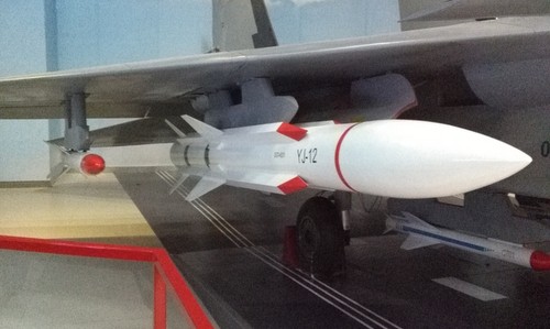 Tên lửa Bắc Kinh vừa triển khai trái phép ở Trường Sa là sát thủ diệt hạm nguy hiểm nhất của TQ - Ảnh 1.
