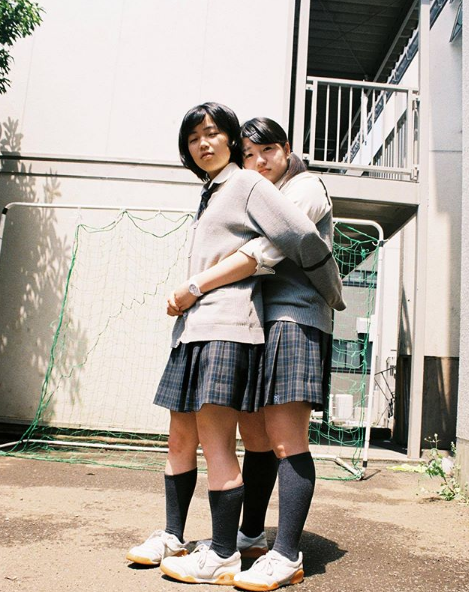 Bộ ảnh độc đáo lột tả cuộc sống nữ sinh trung học Nhật Bản những giờ phút bên ngoài giảng đường - Ảnh 11.