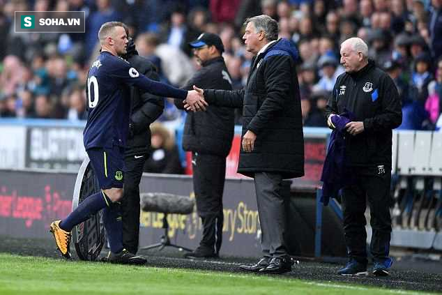 Rooney đồng ý gia nhập United, nhưng không phải Manchester - Ảnh 1.