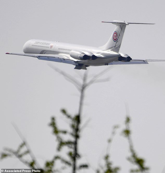 Triều Tiên công bố loạt hình ảnh cận cảnh máy bay chở nhà lãnh đạo Kim Jong-un sang TQ - Ảnh 3.
