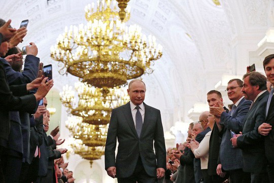 Tổng thống Putin mất vị trí nhân vật quyền lực nhất thế giới - Ảnh 1.