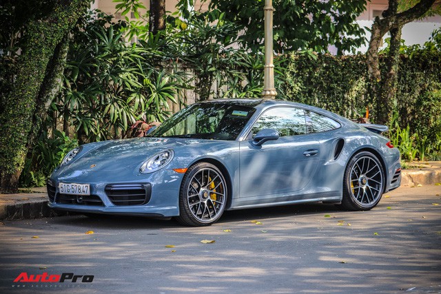 Ông chủ cafe Trung Nguyên tiếp tục mạnh tay tậu Porsche 911 Turbo S trị giá 15 tỷ đồng - Ảnh 1.