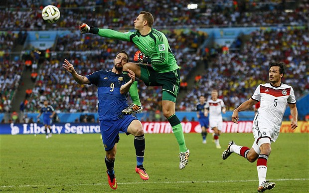 Chấn thương cả mùa, Neuer vẫn chắc suất bắt chính ở World Cup 2018 - Ảnh 1.