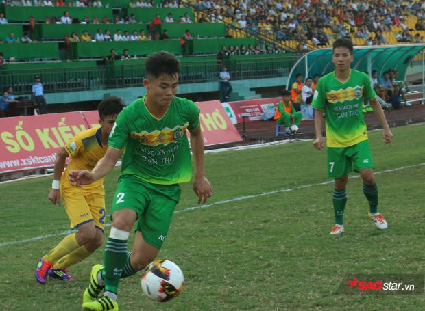 Từ công tử Bạc Liêu V.League đến nỗi lo vết dầu loang kiểu Đồng Nai - Ảnh 1.