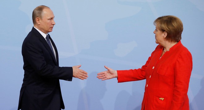 “Vừa đấm vừa xoa” Nga, Đức vòng vo về hồi sinh G8 - Ảnh 2.