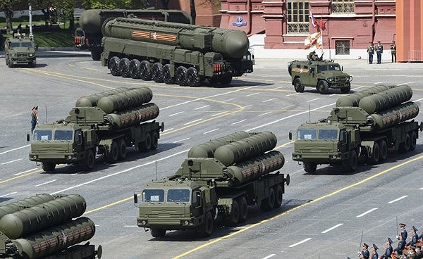 Tên lửa S-400 khuấy đảo khắp thế giới: Đừng đùa khi người Nga làm lái súng đích thực - Ảnh 3.