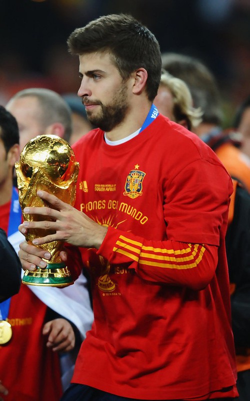 World Cup 2010: Nơi tình yêu bắt đầu của Pique và Shakira - Ảnh 3.
