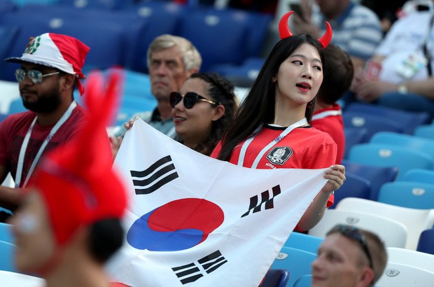 Bóng hồng Hàn Quốc khoe sắc trên khán đài World Cup 2018 - Ảnh 8.
