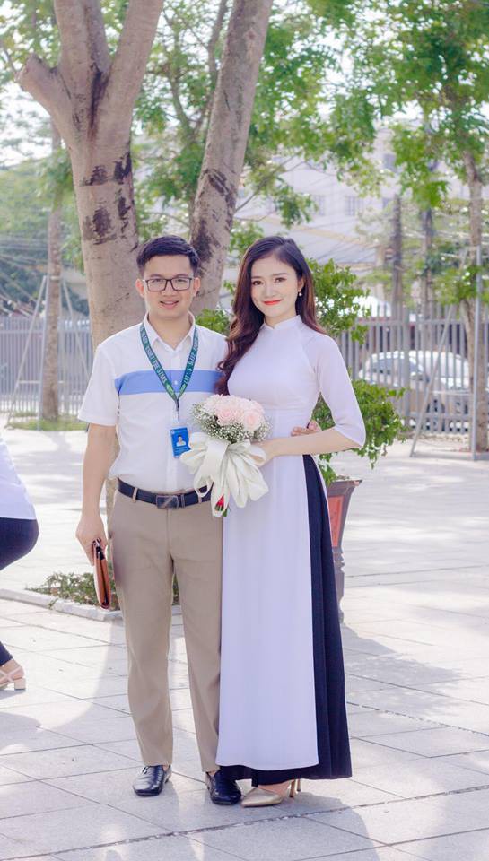 Lãnh đạo trường Đại học Vinh lên tiếng sau vụ Phó bí thư đoàn cầu hôn sinh viên trong lễ tốt nghiệp - Ảnh 3.