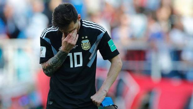 “Messi đau khổ và khóc nhiều vì giấc mơ vô địch Word Cup” - Ảnh 2.